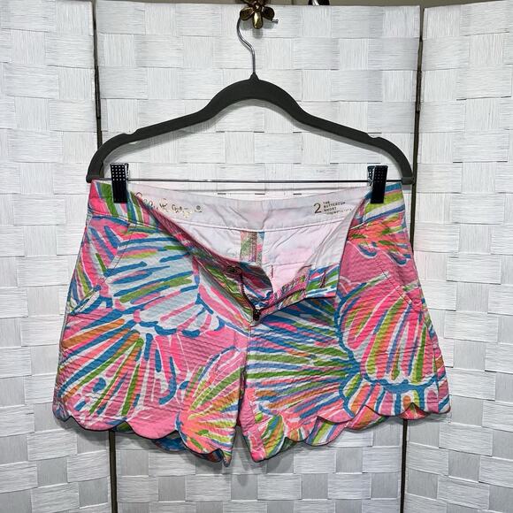 Lilly Pulitzer Womens Buttercup Floral Tropical Scallop Shorts Size 2 Preppy - Picture 3 of 9